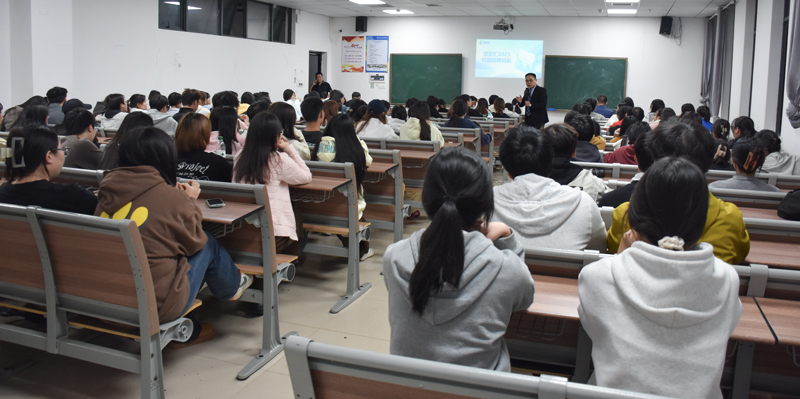 DSC_2100.jpg DSC_2100.jpg