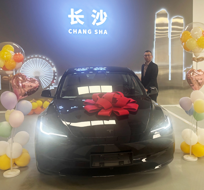 12.6-车3.jpg 12.6-车3.jpg